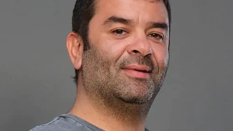 Bülent Şakrak kimdir, kaç yaşında ve nereli? Kariyeri ve dizileri